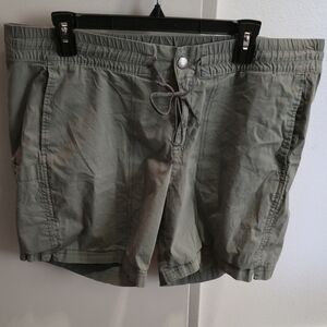 Columbia Size L Large Olive Shorts